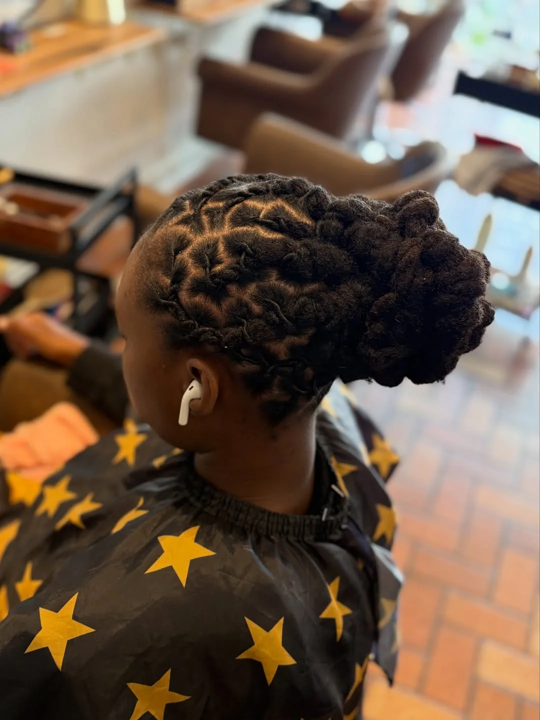 Chignon locks